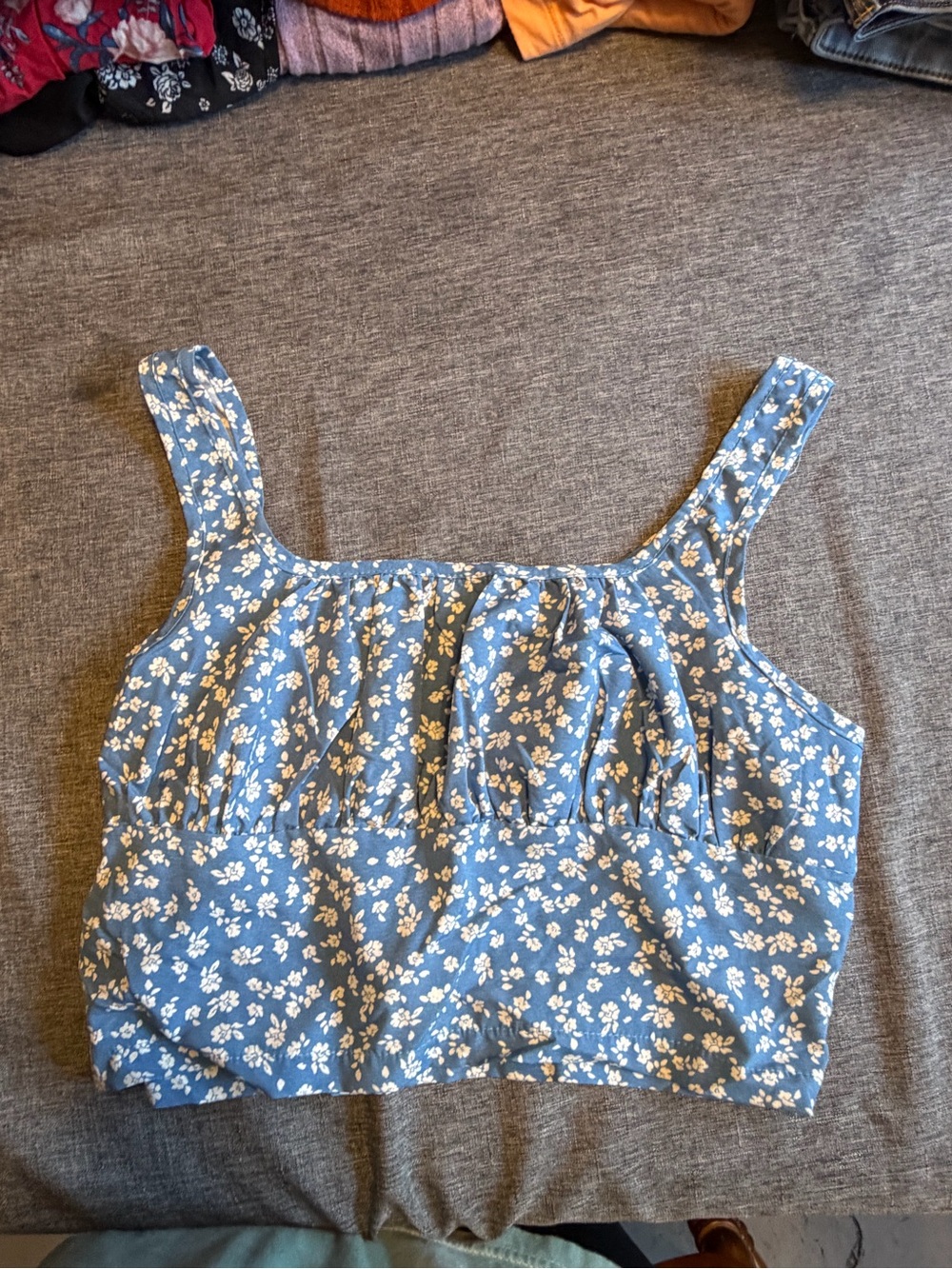 ROMWE Blue Floral Camisole with White Blossom Print